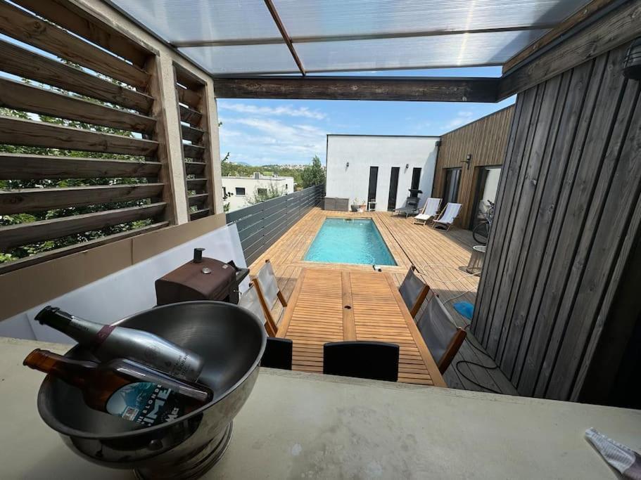 Luxury Villa With Pool And View Жувиньяк Экстерьер фото